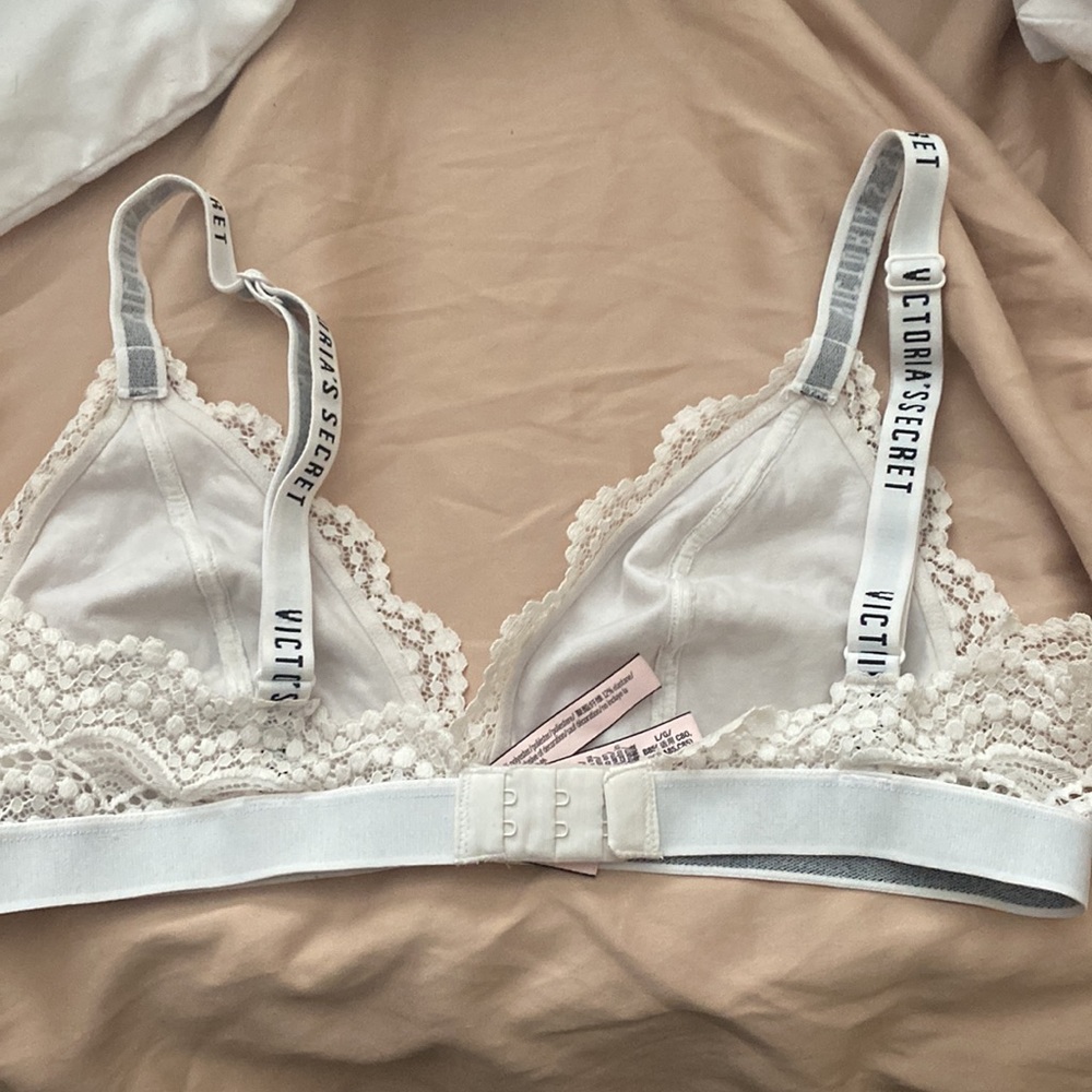 VS bralette - Picture 3 of 4
